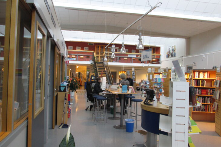 Biblioteca_scuola_Motala